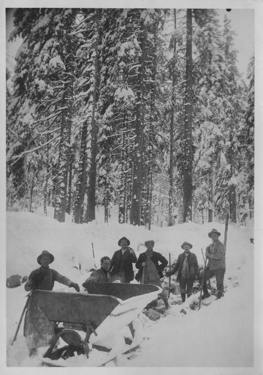 Foto Wegebau durch Arbeitslose im Jauxtal