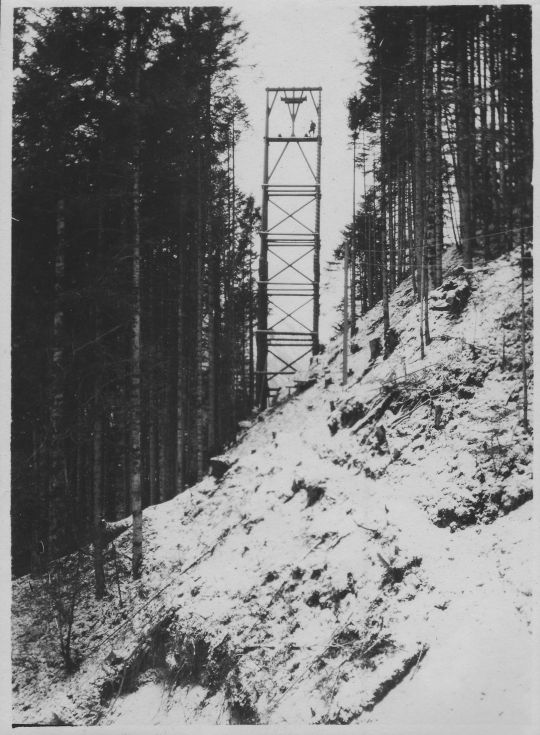 Foto Drahtseilriese der Forstverwaltung Feldkirch