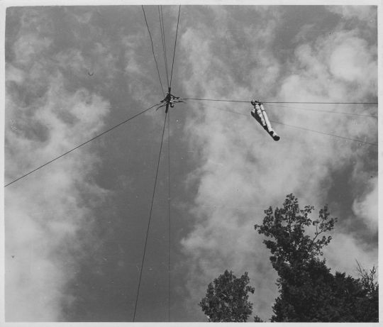 Foto Kurvenstütze einer Wyssen-Seilbahn