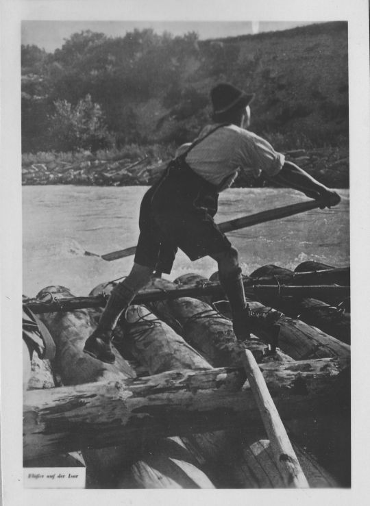 Foto Flösser auf der Isar