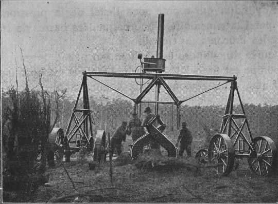 Foto Stockrodung mit Rodemaschine Modell "Fried" von Krupp