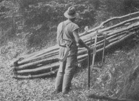 Foto Tragen des Gertels