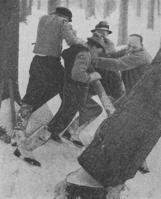 Foto "Viermannrotte am Wendehaken"