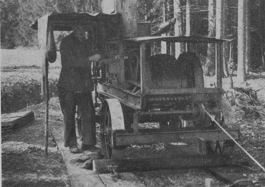 Foto "Fahrbare Motorseilwinde zum Aufseilen"