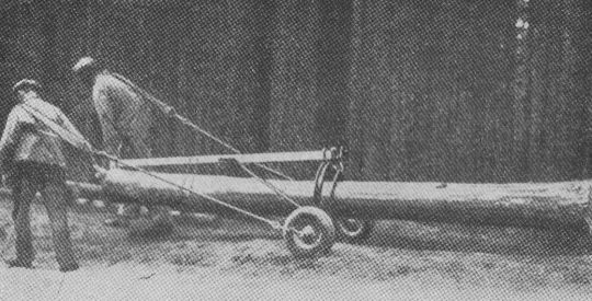 Foto "Bärenfelser-Rückewagen, luftgummiberieft, mit hoher Achse und Zange"