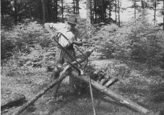 Foto Einschneiden mit der Bügelsäge