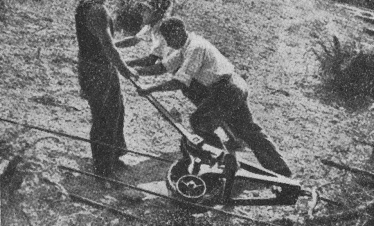 Foto ""Radix" Rode- und Zugmaschine  von E. Scheffenberger, Wien IX. ..."