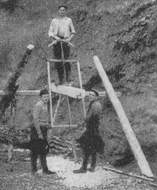 Foto "Herstellung von Schnittholz mittels Handsägerei"