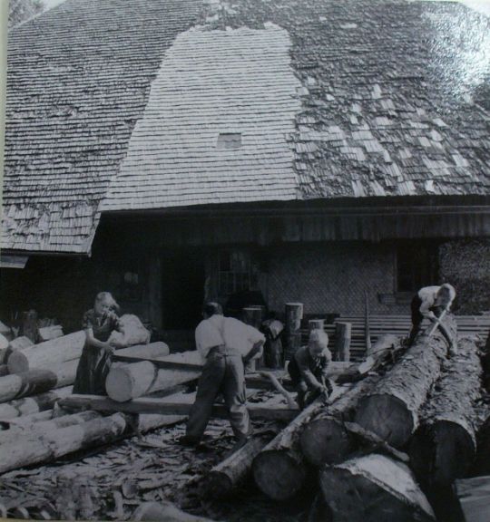 Foto Herstellung von Schindeln