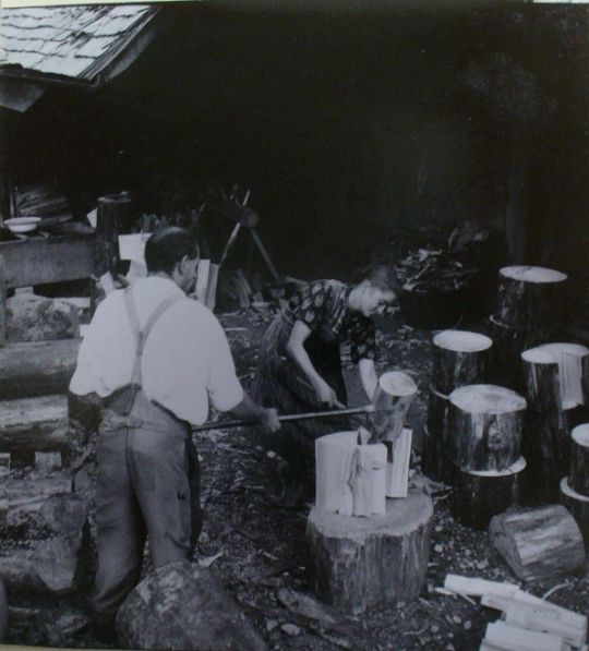 Foto Herstellung von Schindeln