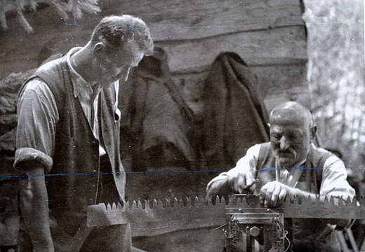 Foto Schärfen einer Hobelzahnsäge