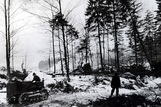 Foto Rücken mit Bulldozer