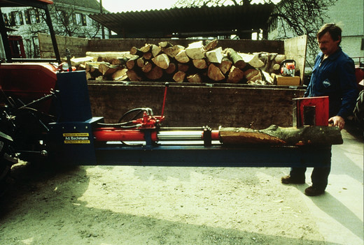 Foto Liegende Spaltmaschine